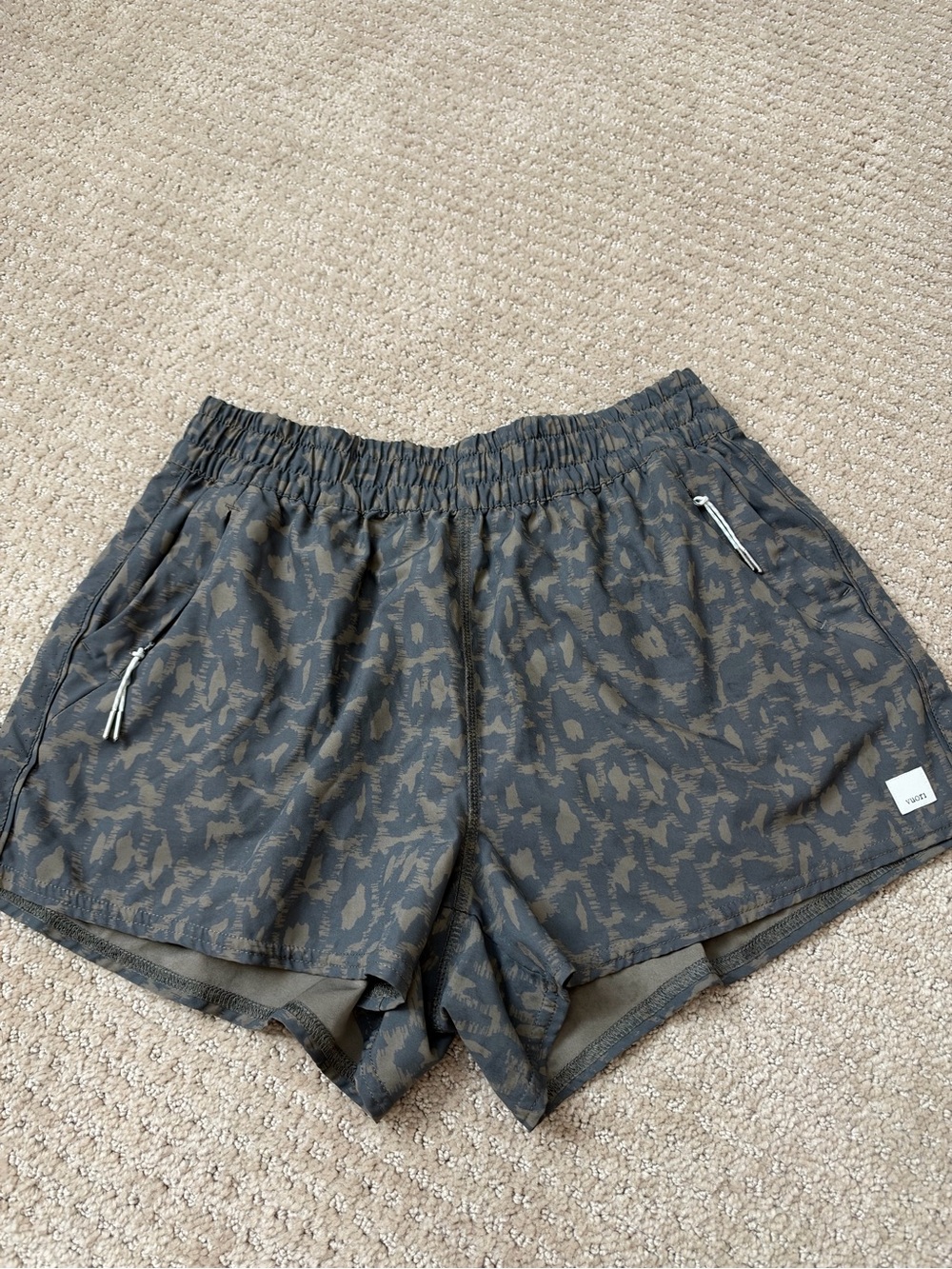 Vuori Women’s Dash Short Cocoa Spots